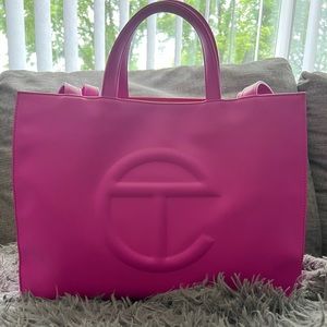 Telfar Medium Shopping Tote Azalea